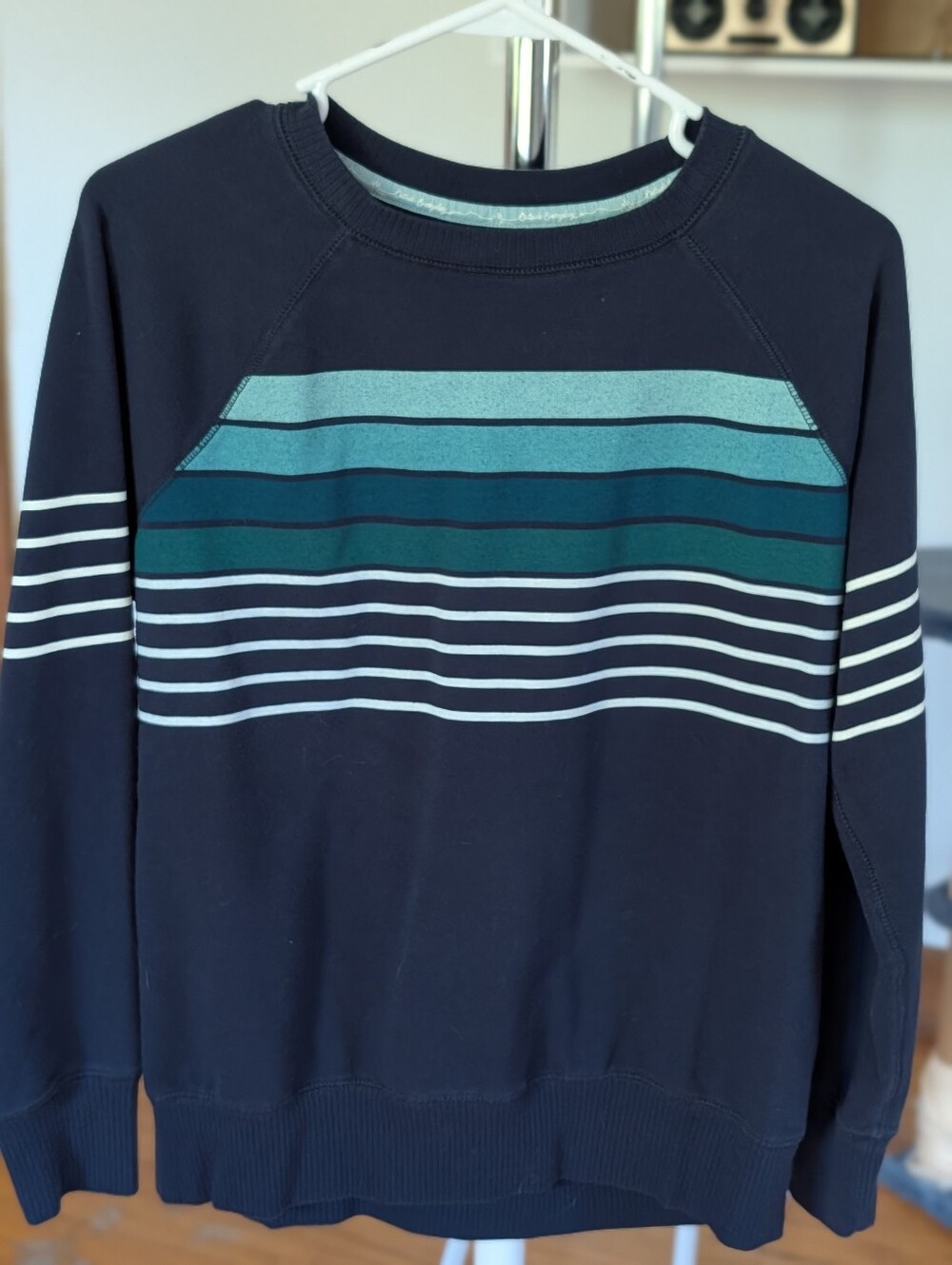 L.L.Bean women’s crewneck sweatshirt in size Small